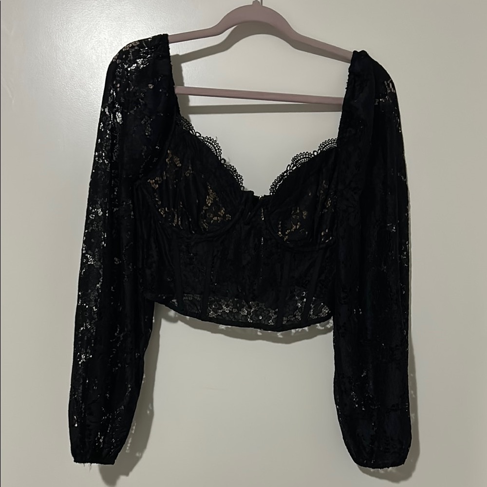 Elegant Black Lace Women's Top Vici